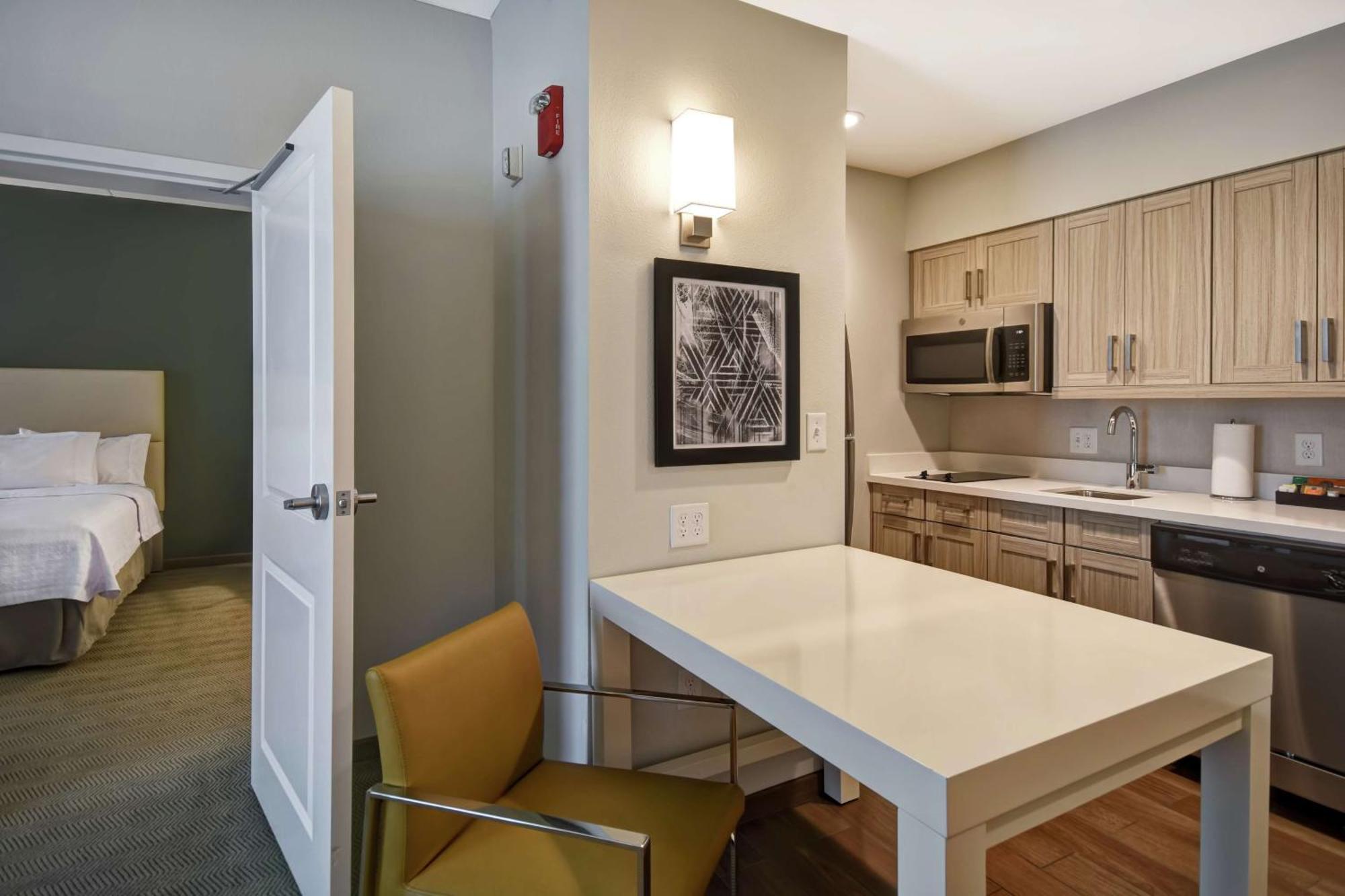 Homewood Suites By Hilton Greenville Downtown Exteriör bild