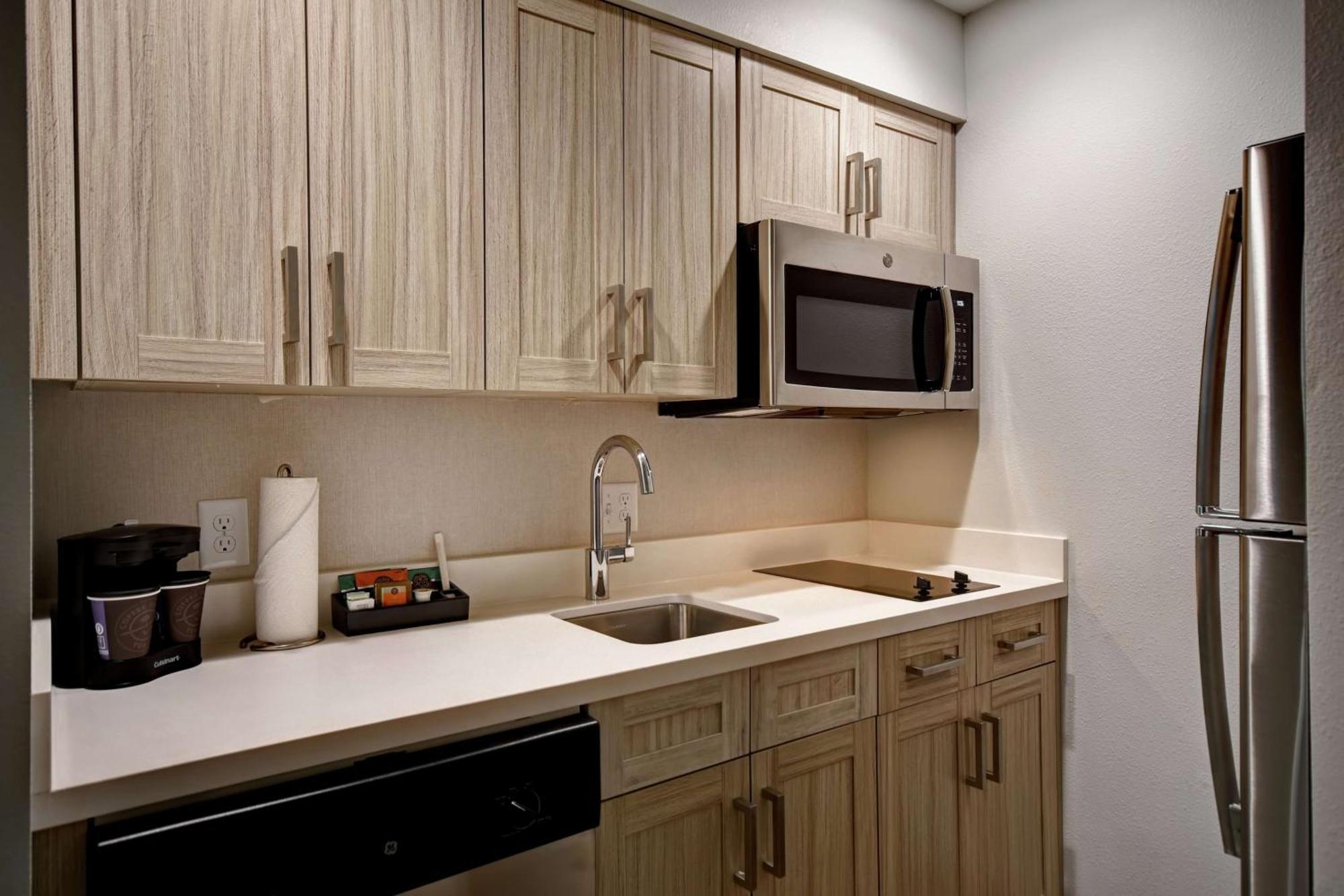 Homewood Suites By Hilton Greenville Downtown Exteriör bild