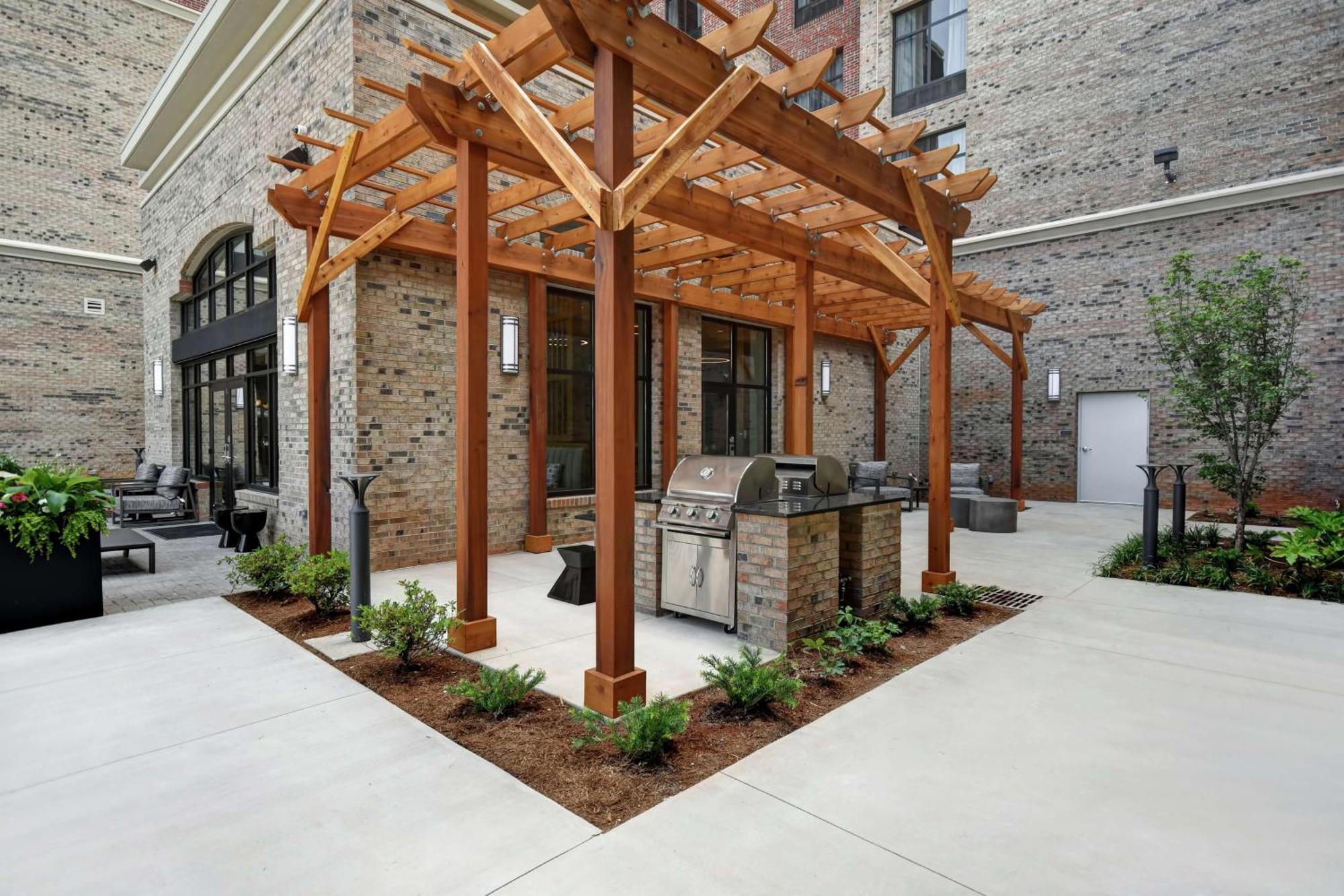 Homewood Suites By Hilton Greenville Downtown Exteriör bild